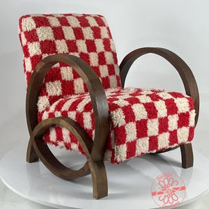 Moroccan Kilim Rug Accent Chair, Mid-Century Modern Lounge Chair, Retro Vintage Style Armchair, Cozy Dining Room Decor