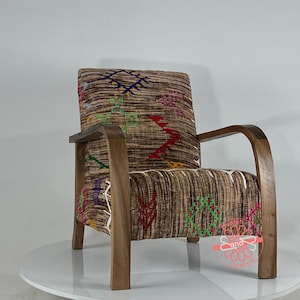 Cozy Dining Room Decor, Moroccan Kilim Rug Accent Chair, Mid-Century Modern Lounge Chair, Retro Vintage Style Armchair