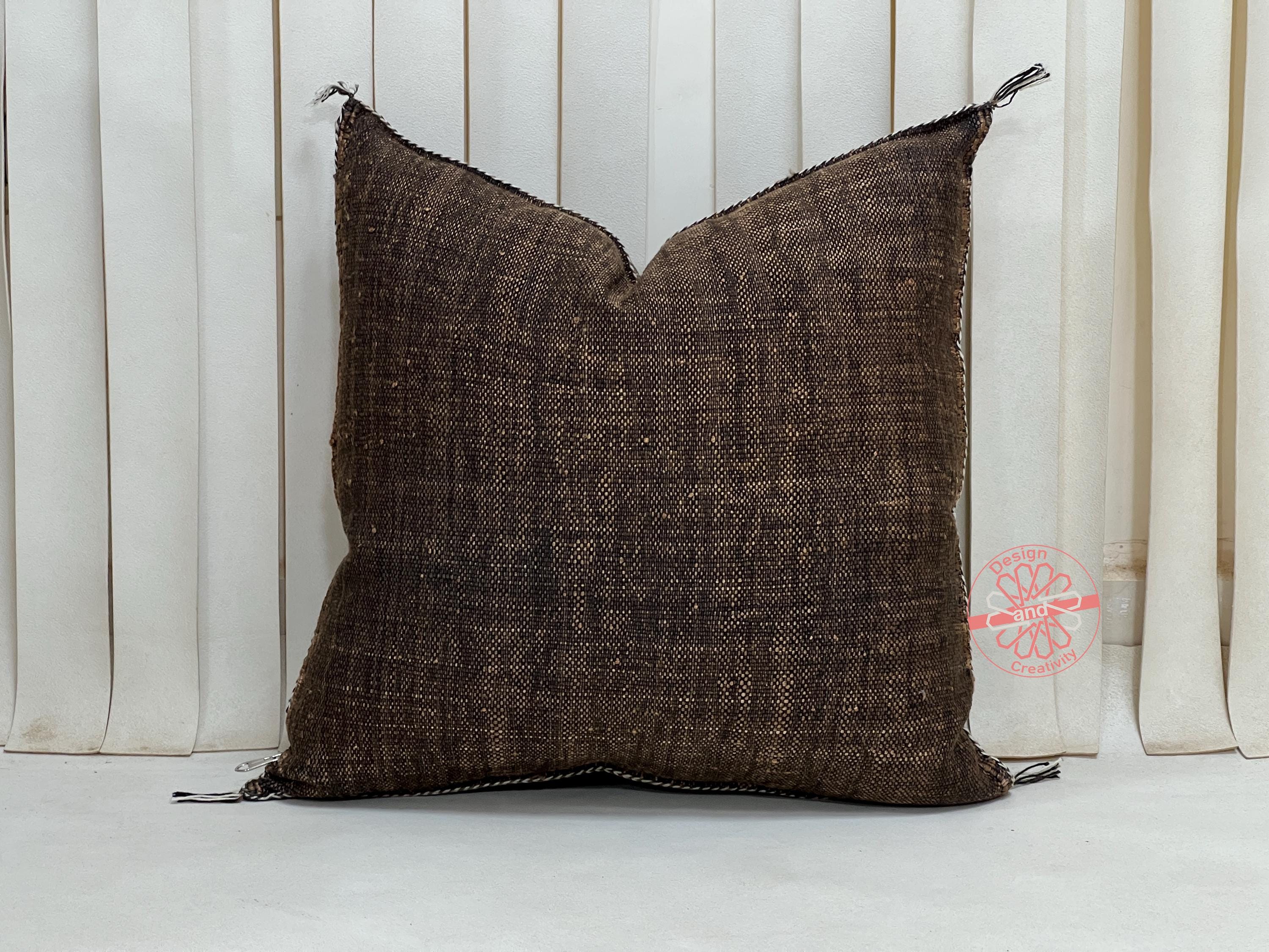 Funda De Almohada De Seda Con Cactus Marroquí Marrón: Cojín Sabra Hecho A Mano (20 X 20) - México