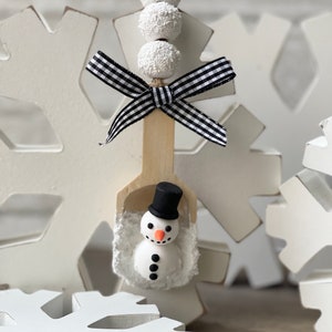 Wooden Snowman Scoop for Tiered Tray, Canister, Christmas Decor, Holiday Display