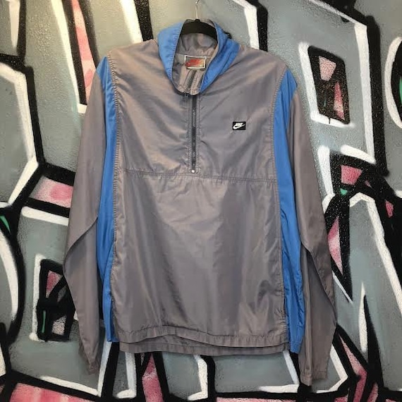 used nike windbreaker