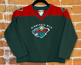 GreatNorthernVTG Vintage Minnesota Wild Jersey Andrew Brunette Green and White Home Jersey with Fight Strap Size 50 Reebok Made in Canada Sweater