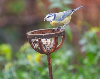 Rusty Fat Ball Feeder Stake: Handmade Garden Art