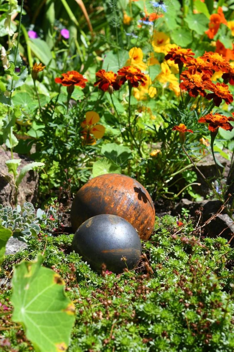 Garden Ball Ornament Garden Ball Decor Metal Garden Decoration Rusty Garden Balls Patio Ornament image 3