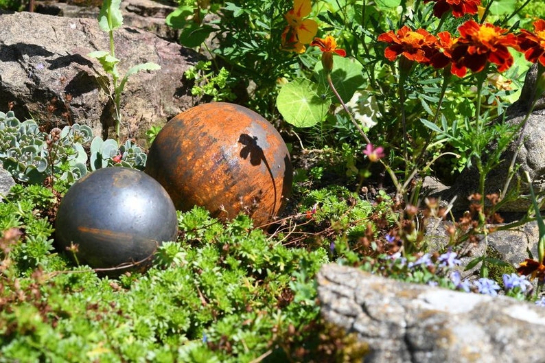 Garden Ball Ornament Garden Ball Decor Metal Garden Decoration Rusty Garden Balls Patio Ornament image 5