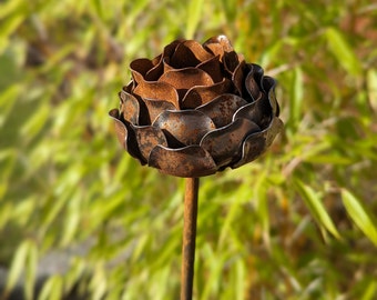 Rusty Metal Peony Flower Garden Stake: Garden Art Ornament