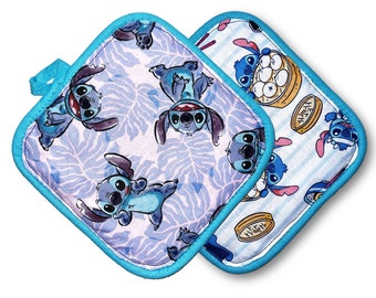 Disney-Inspired Pot Holders - Stitch | Disney Kitchen Cookware | Disney Gifts | Lil & Stitch Gifts | Stitch Gifts | Ohana | 626 | Alien