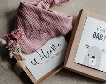Geburt Geschenk | Geschenkbox | Baby Tuch personalisiert | Geldgeschenk Geburt | Trockenblumen Strauß | Geschenkschachtel|Baby Halstuch Name