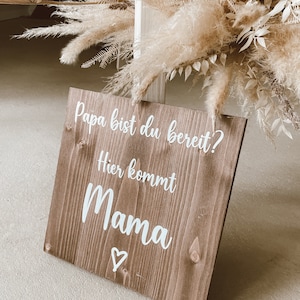 Here comes mom | Personalized wooden wedding sign | Bridal announcement | Wedding sign | Wedding announcement