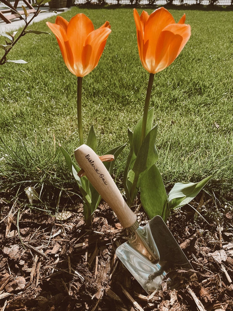 Wooden shovel personalized Mother's Day gift Garden gift idea Garden trowel with name Housewarming gift Grandma gift idea image 6