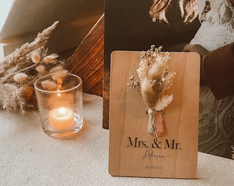 Geschenkkarte Hochzeit | Geldgeschenk Hochzeit | Hochzeitskarte | Holzkarte mit Trockenblumen | personalisierte Postkarte | gravierte Karte