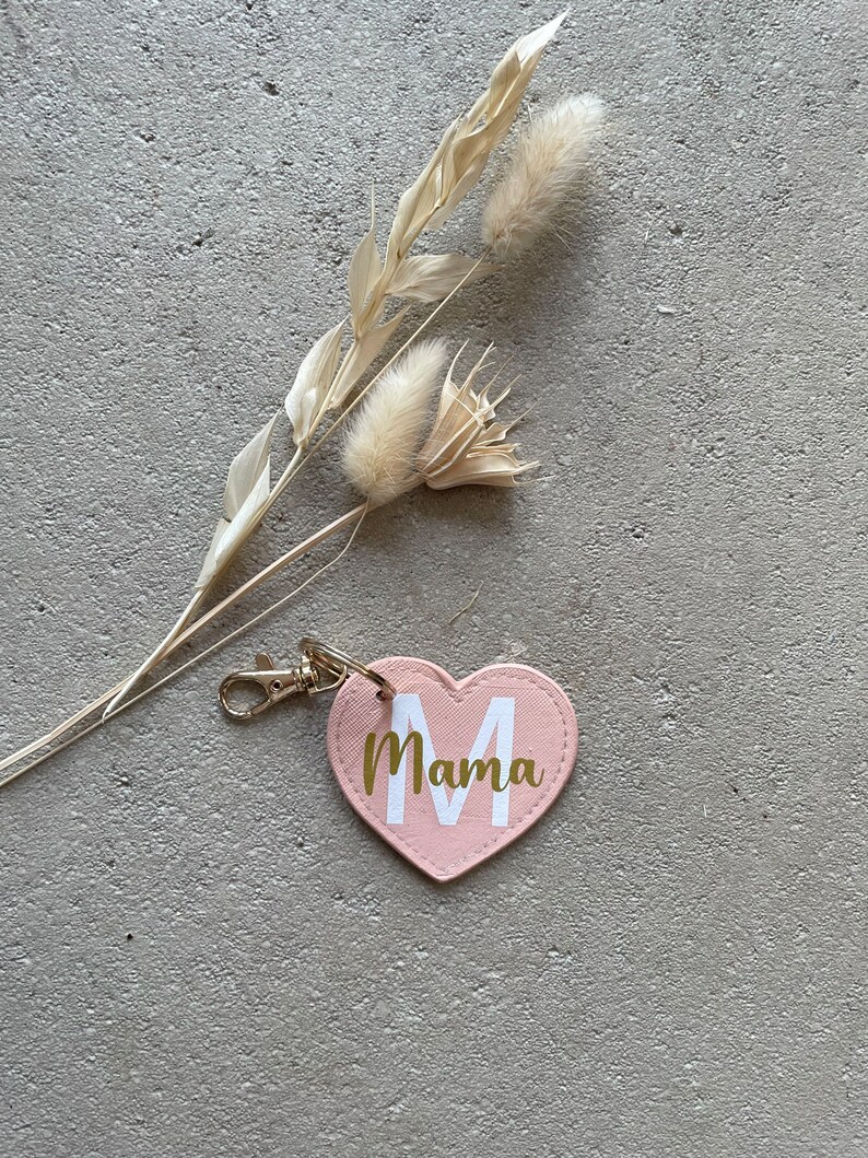 Keyring best mom Mother's Day gift heart Pendant with name Gift idea Mother's Day Valentine's Day gift idea image 3