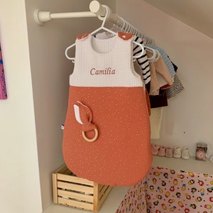Bestickter Schlafsack aus doppelter Gaze, Sommer-, Übergangs- oder Winterversion, verschiedene Farben zur Auswahl, mit oder ohne Strasssteine