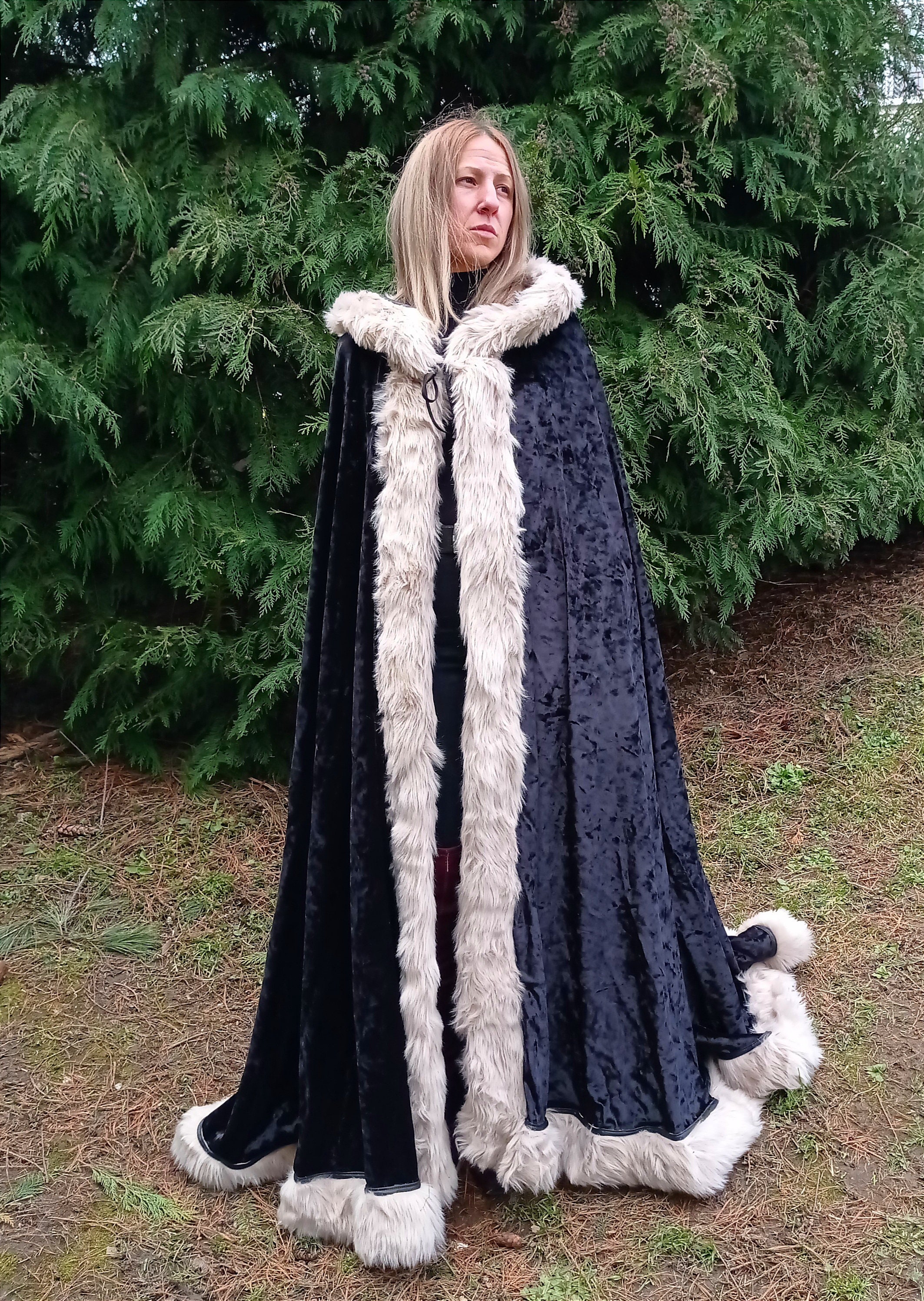 Viking Fur Cloak , Celtic Cloak Gothic Cloak-faux Fur , Fur