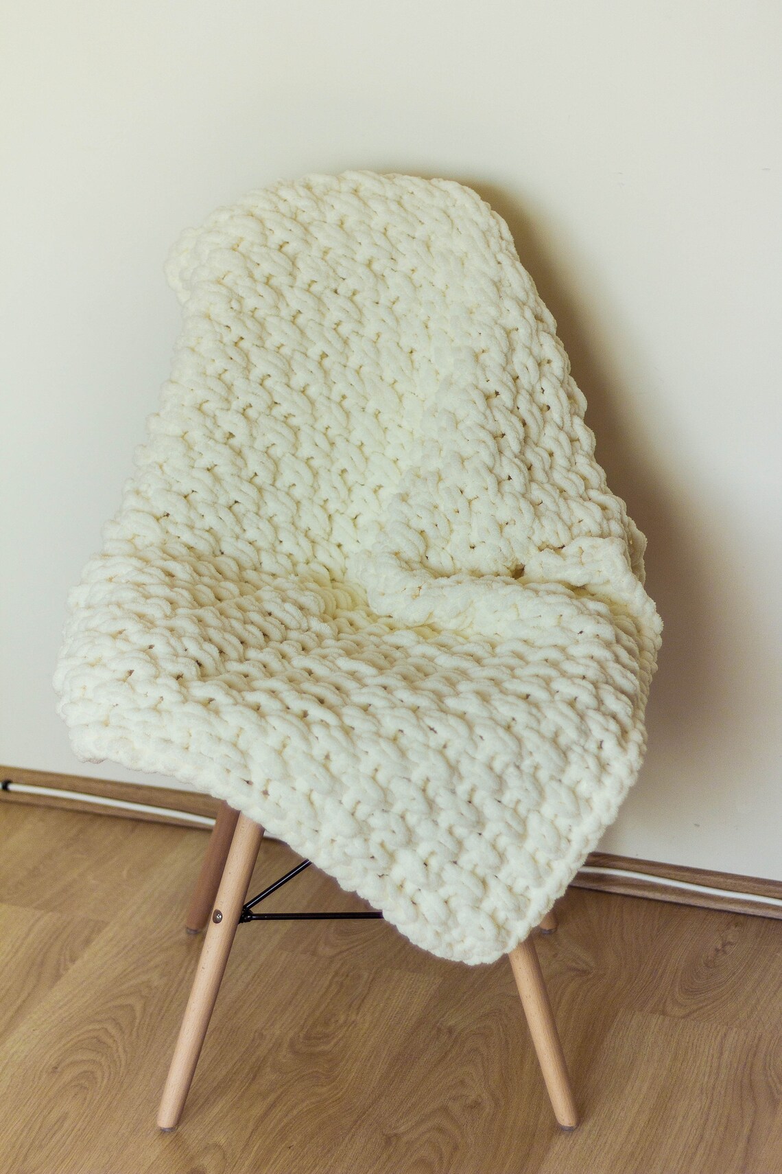 Handmade Soft Creamy Blanket Pregnancy Gift Knitted Blanket Etsy