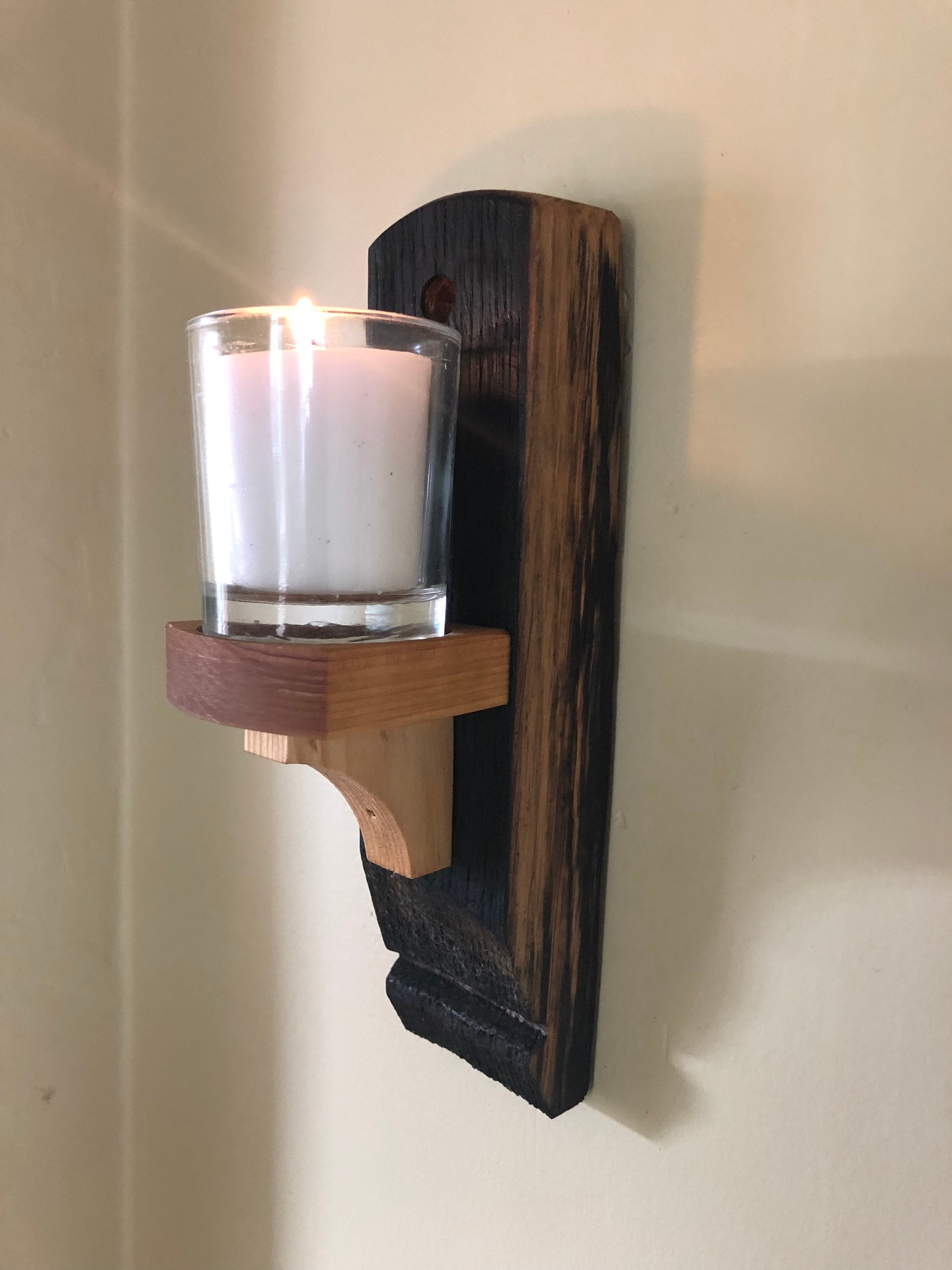 GOTHIC STYLE RESIN SCONCE PLAQUE WITH OAK EFFECT CANDLE HOLDER WALL MOUNTED 