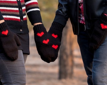 Couple Mittens Handmade in wool knitted hearts patterns in Black, hand holding mittens for him and her, gift for winter wedding lovers