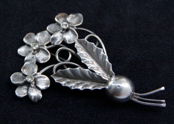 Mid Century Sterling Silver Flower clear crystal … - image 4