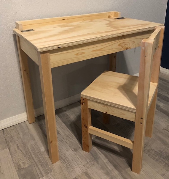 kids wood desk