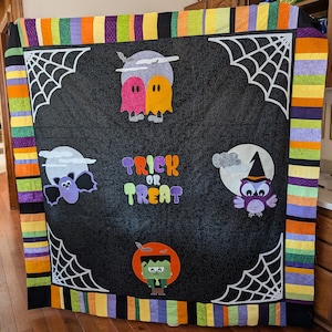Halloween Applique Quilt, includes 6 applique designs, easy to follow step-by-step instructions, finished size 69&quot; x 69&quot;