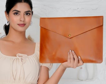 Leather Laptop Sleeve Personalized Leather Laptop Bag MacBook Air and Pro Case For M1 M2 M3 M4 13" 16" Laptop Case Corporate Christmas Gift