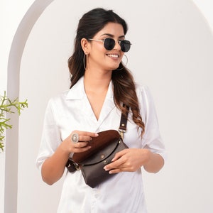 Leder Bauchtasche für Frauen Crossbody Sling Bag Hip Bag Taille Gürteltasche Leder Fannypack Gürteltasche Personalisierte Muttertagsgeschenk für Mama