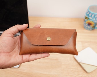 Personalisierte Leder Brillenetui Brillenetui Kundenspezifische Brillenfliegertasche mit hängenden Haken Brillenhülle