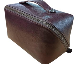 Cosmetic Make Up Bag Leather Toiletry Bag Make-up Bag for Bridesmaid Women Leather Dopp Kit Makeup Organizer Personalized Bridal Shower Gift