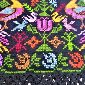 Embroidered Mexican Poncho, Mexican embroidery Poncho made by artisans, Floral Mexican Poncho image 3