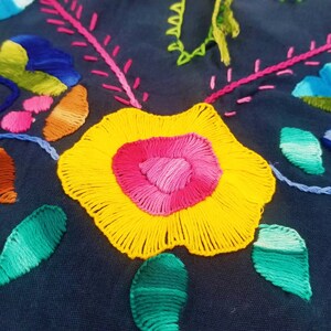 Embroidered Mexican Blouse, Floral Embroidered Blouse image 5