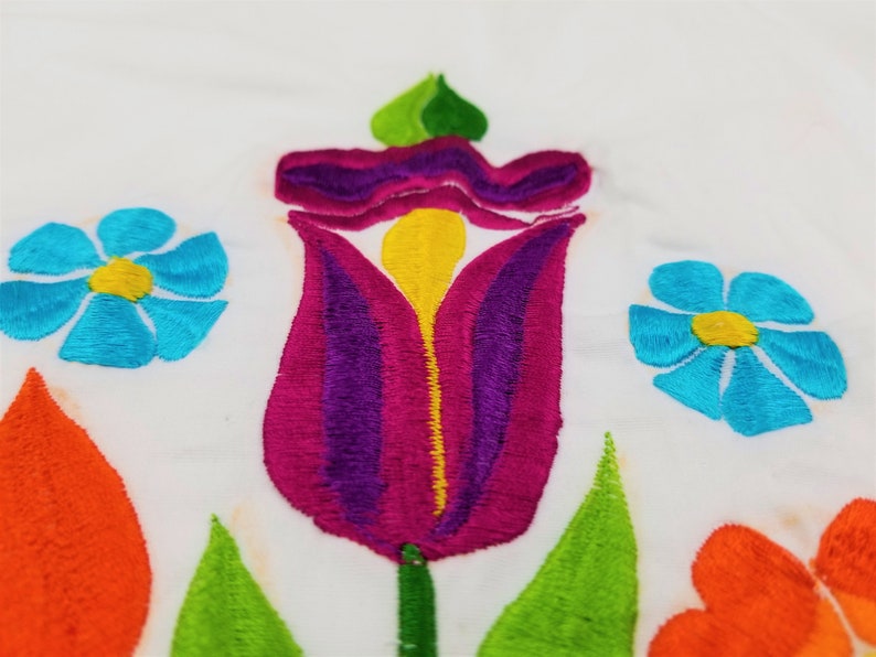 Embroidered Mexican Blouse, Oaxacan Embroidered Blouse image 7