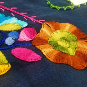 Embroidered Mexican Blouse, Floral Embroidered Blouse image 3