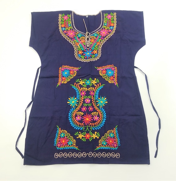 green emerald velvet dress Chiapaneco Doble Ruedo Floral Embroidered Mexican Dress- Vestido Mexicano  Bordado Floral main image 0