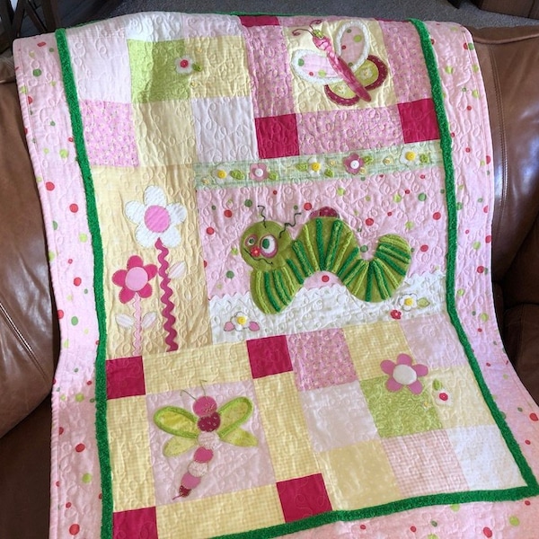 Baby Girl Quilt Pattern | Going Buggy | Cute Animal Themed Gift | Easy Bed or Wall Hanging Appliqué