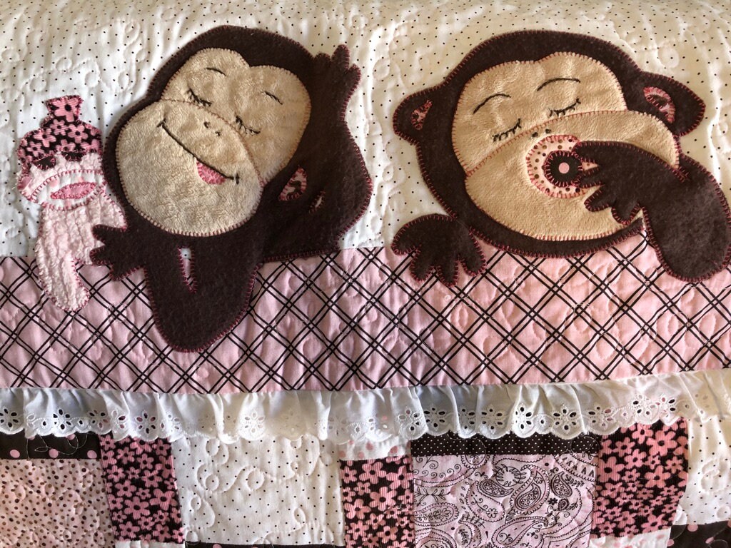 Baby monkey quilt hotsell