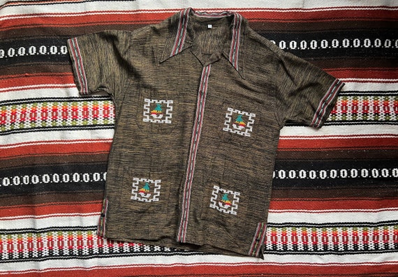 70s Guatemalan Quetzal Embroidered Button Down Sh… - image 1