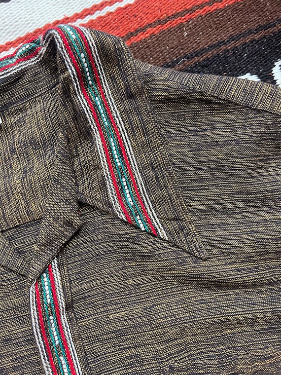 70s Guatemalan Quetzal Embroidered Button Down Sh… - image 4