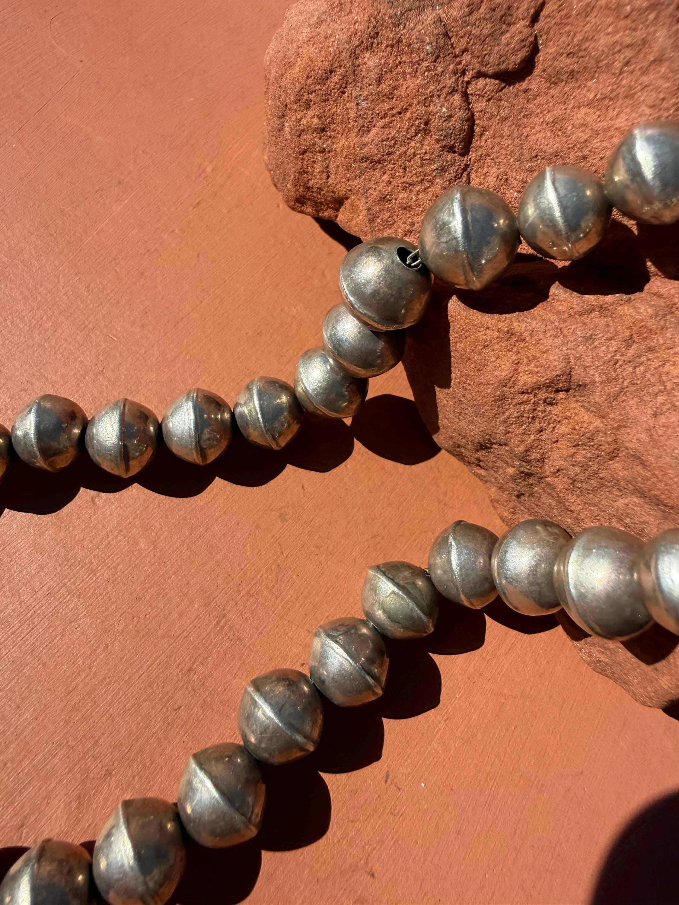 Navajo Graduated Bench Bead Necklace | Navajo Sterling Pearl Necklace ...