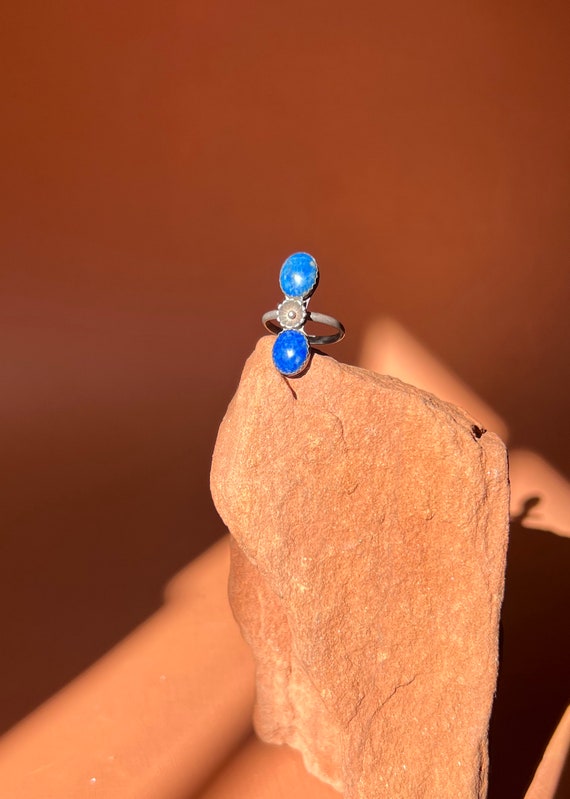 Native American Double Lapis Ring with Blossom De… - image 2