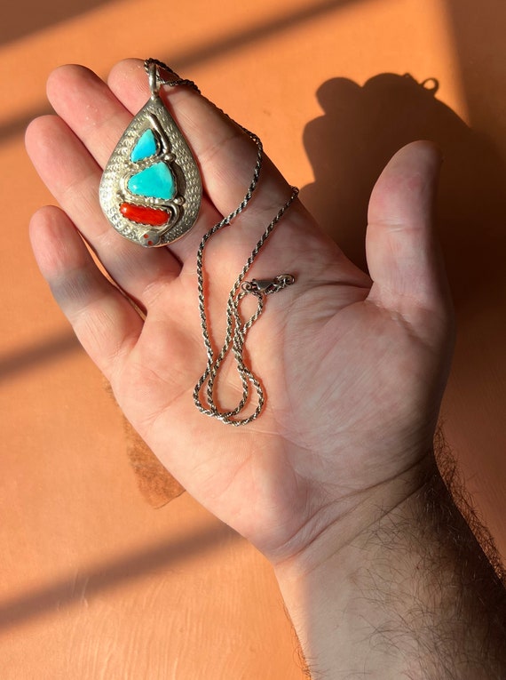 ズニ族 Effie C. エフィーカラバサ インディアンジュエリー s925 Effie C Pendant| Effie Calavaza Zuni Turquoise and Coral Sterling