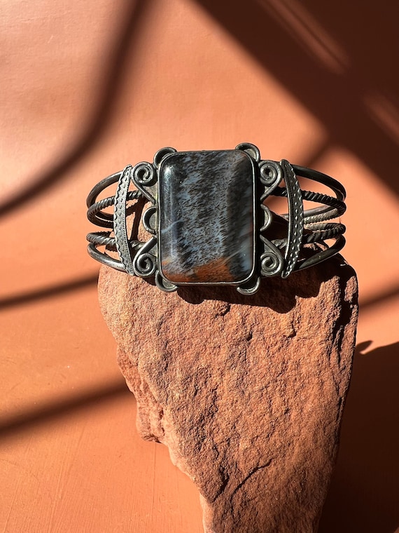 Hand Woven Ropes Vintage Native American Navajo Petrified Wood Sterling Silver Bracelet Hand Woven Ropes Vintage Native American Navajo Petrified Wood Sterling Silver Bracelet