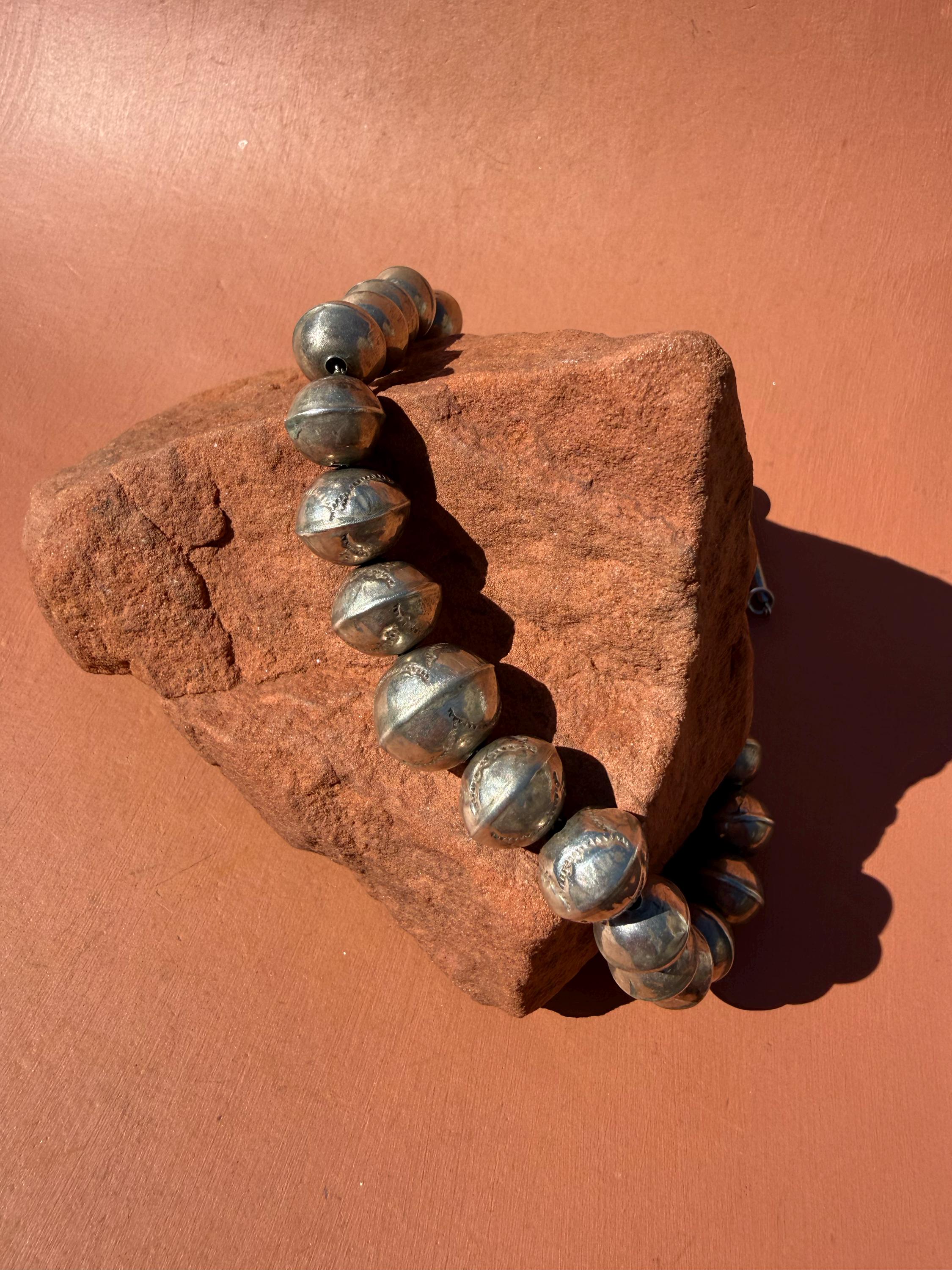 Navajo Graduated Bench Bead Necklace | Navajo Sterling Pearl Necklace ...