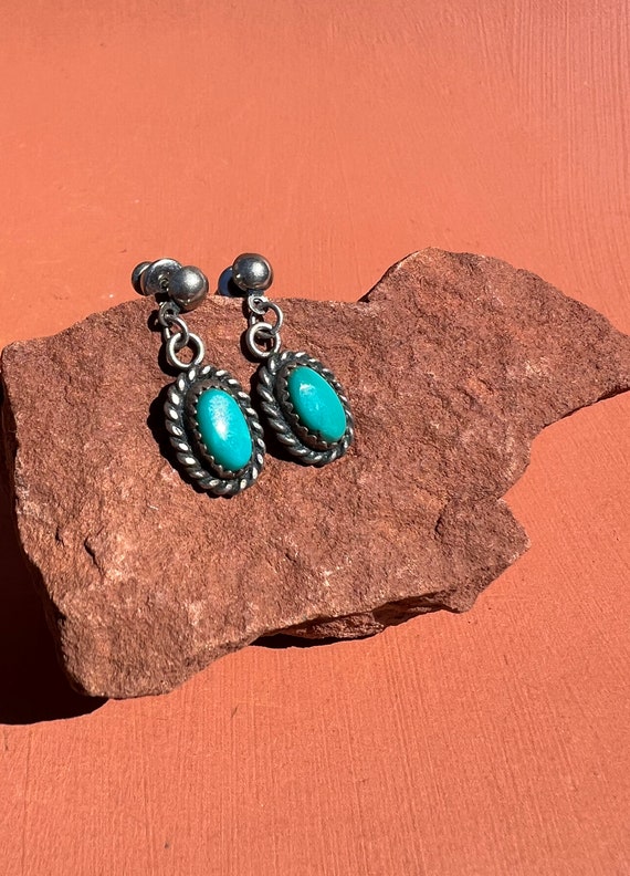 Native American Turquoise Rope Dangle Earrings - image 4