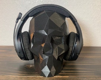 Low Poly Skull Headphone Holder, Gaming Headset Stand, Headphone Holder, 3D Printed with Plastic