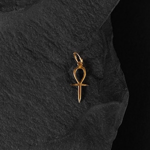 Ankh | Womb of Life solo Hoop Earring - Gold