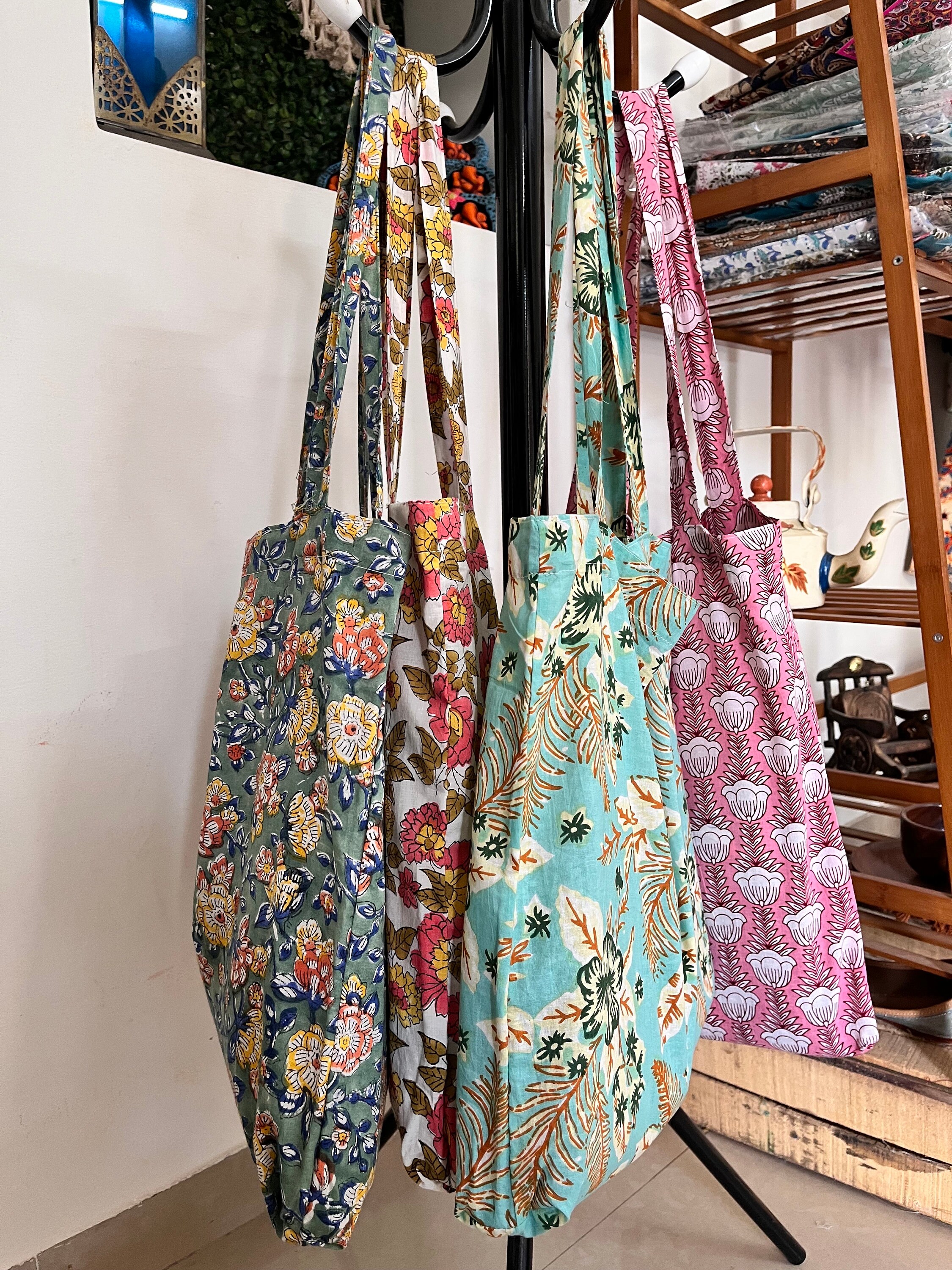LOTE AL POR MAYOR de bolsas de compras de algodon con estampado de bloques sostenibles Lote de bolsas ecologicas 30 200 piezasbolsas de transporte Bolsas para regalar Bolsas para regalar Etsy Espana