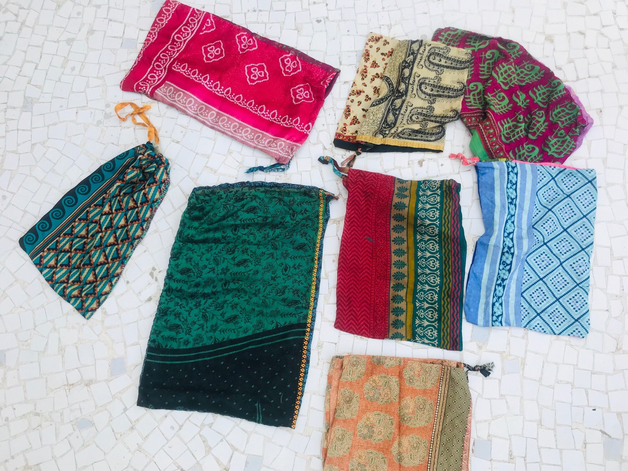 WHOLESALE LOT of Recycle Vintage silk sari shopping bag10 | Etsy