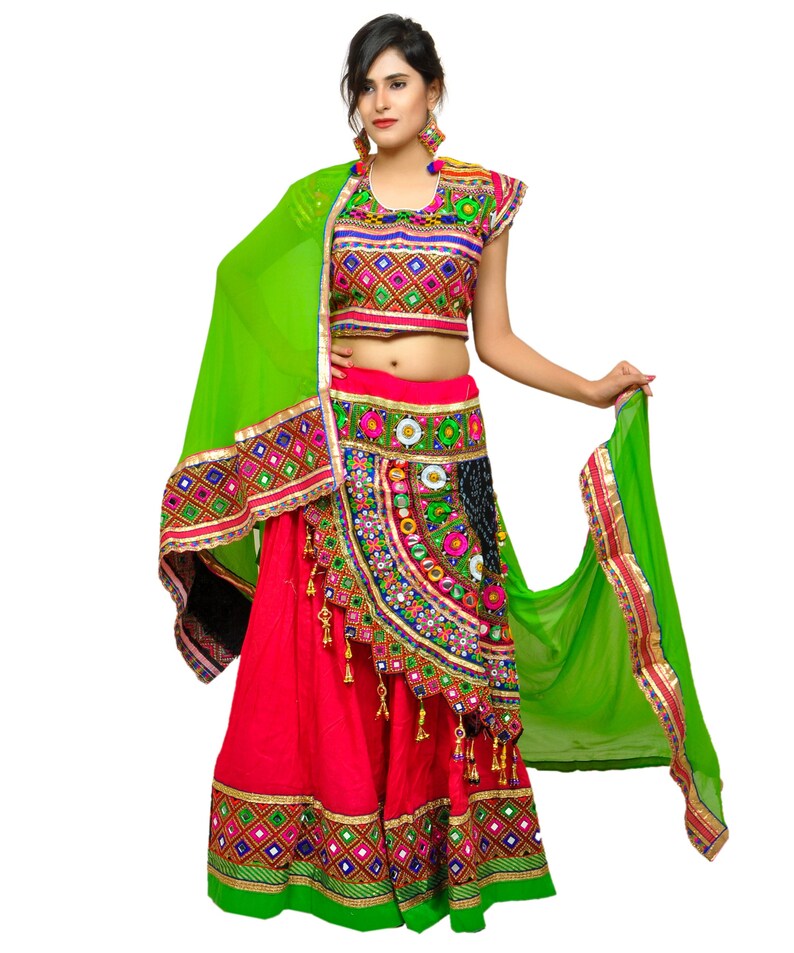2018 Gujarati Embroidered Mirror Work Navratri Chaniya Choli Etsy