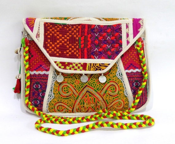 Buy Embroidered Shell Tassels Beaded Clutch Purse Women's Kutch Embroidery  Banjara Bag Traditional Gujarati Rabari Work Cross Body Bag Online in India  - Etsy