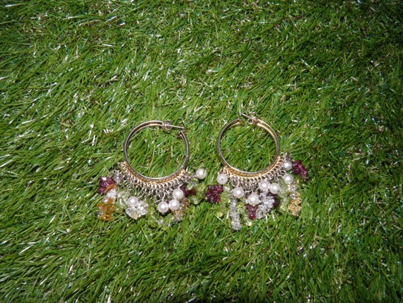 VINTAGE Golden hoops embellished with pearls and c